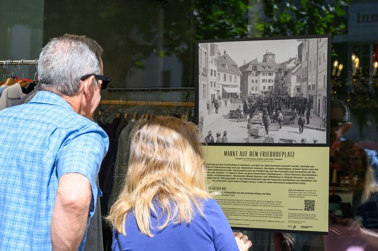 Ein Fenster in Solothurns Vergangenheit: An 15 Orten in der Stadt werden historische Bilder gezeigt