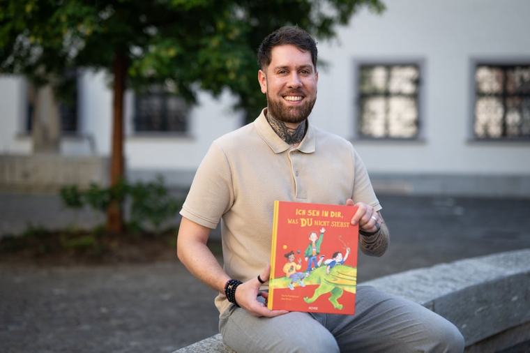 Vom Tagträumer zum Autor: Ein St.Galler ist für den Deutschen Kinderbuchpreis nominiert