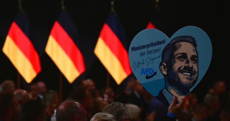 LIVE   GERMANIA In Sassonia-Anhalt trionfa l’ultradestra di AfD Oltre il 40% dei voti. Crolla la Cdu, che resta sotto il 20% Articoli correlati: