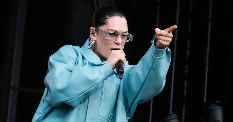 Nach Brustkrebs Jessie J zieht sich vorerst von Social Media zurück