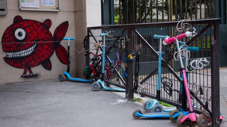 «Où sont les trombinoscopes de ceux qui s’occuperont de nos enfants?» Après les scandales, l’inquiétude demeure pour la rentrée du périscolaire français