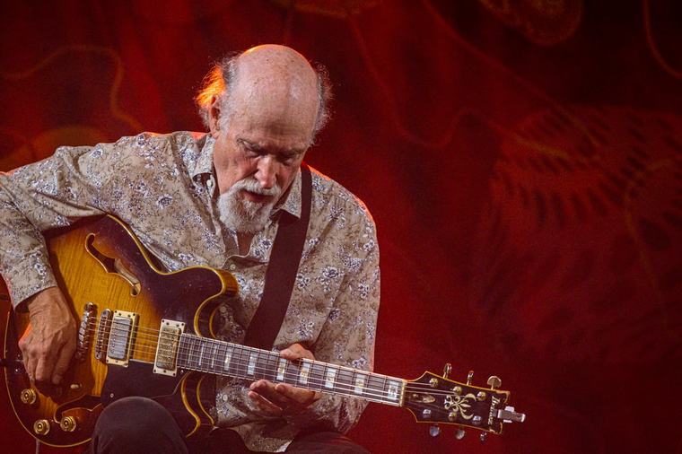 Das grosse Geheimnis von John Scofield