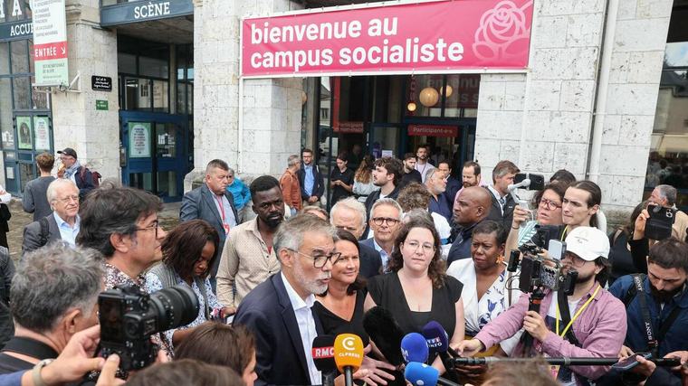 «C’est dur d’être socialiste en France»: Splendeurs et misères du PS à la rentrée de Blois