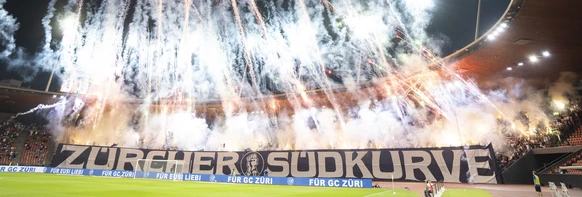 Fans zünden Pyros, der FCZ applaudiert und krebst dann zurück