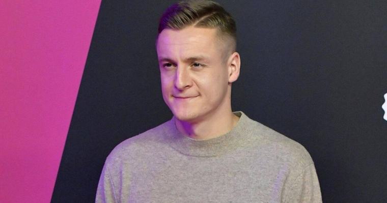 Im Babyglück: Ex-Fussballer Felix Kroos wieder Vater geworden 17:53 Uhr