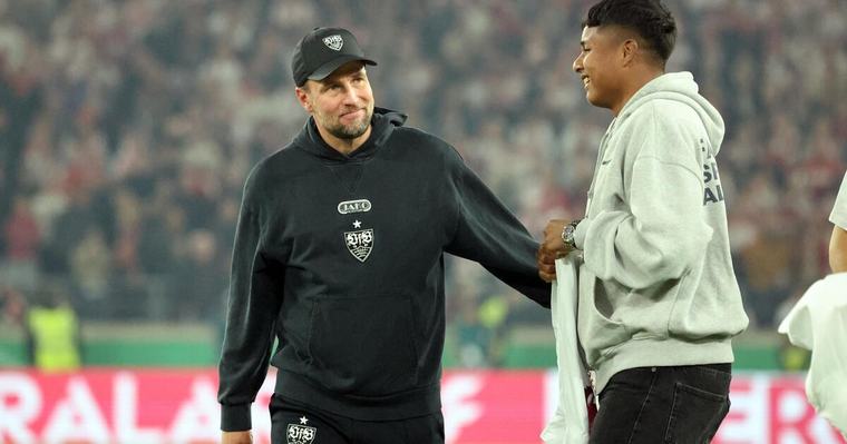 CF Estrela Amadora Investorenklub von Müller und Hummels holt Stuttgarter WM-Fahrer